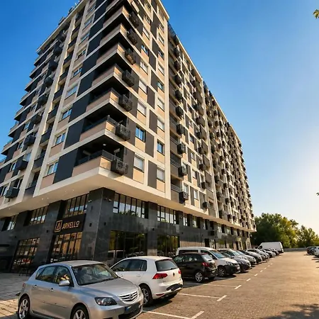 Modern Luxury - Prime Location - Free Parking Apartment Skopje